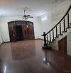 Cho thuê nhà ngõ Văn Cao 70m2 x 4 tầng MT4m giá 20tr/tháng
