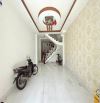 BÁN NHÀ KIỆT 109 NGUYỄN DU, ĐANG KINH DOANH PHÒNG TRỌ. GIÁ 4 TỶ 8