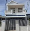Bán cǎn nhà 1 trệt, 1 lầu tại khu dân cư đường đệ.