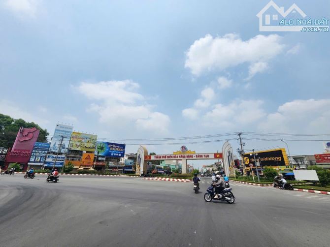 BÁN TÒA NHÀ 5 TẦNG P. AN BÌNH – GẦN KCN BIÊN HOÀ 2 - KCN LONG BÌNH