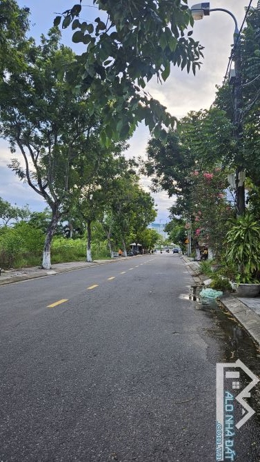 BÁN 2 LÔ  ĐẤT LIỀN NHAU  MẶT ĐƯỜNG AN TƯ CÔNG CHÚA P MỸ AN - 1
