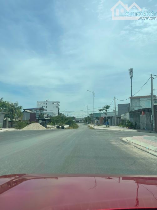 Bán Đất mặt tiền đường S ( Võ Nguyên Giáp)  - TP Phú Mỹ - 2