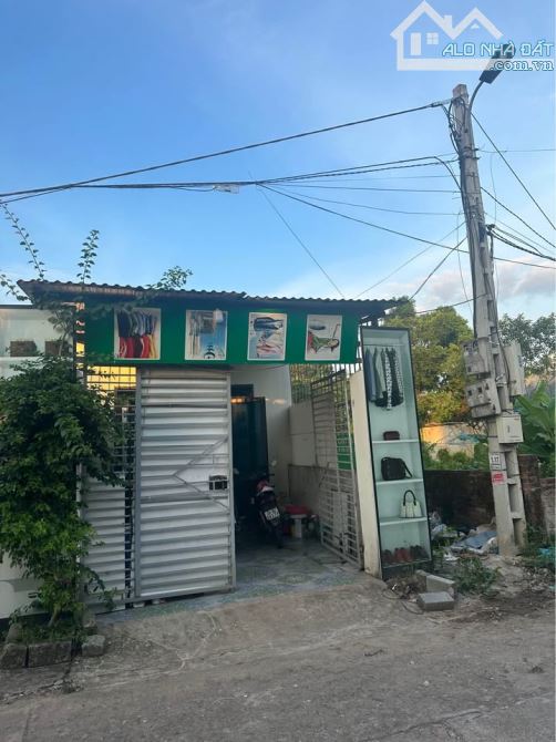 BÁN LÔ ĐẤT + TẶNG NHÀ C4 – VỊ TRÍ VÀNG . - 2
