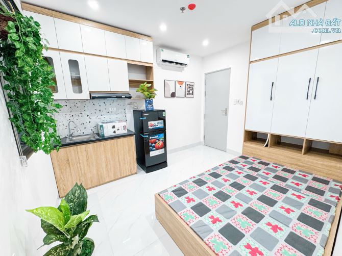 Bán toà CHDV 57m2*7T 16PN gần ĐH Bách-Kinh-Xây DT đều đặn, xây mới, PCCC, thông tứ tung