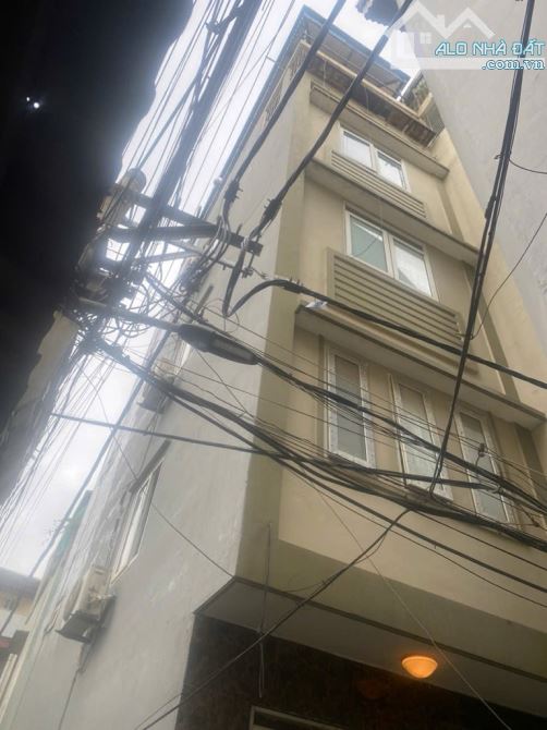 Bán nhà Tam Trinh - Mai Động. Căn góc 3 mặt thoáng. Cách phố 100M - 1 ngoặt tới nhà.