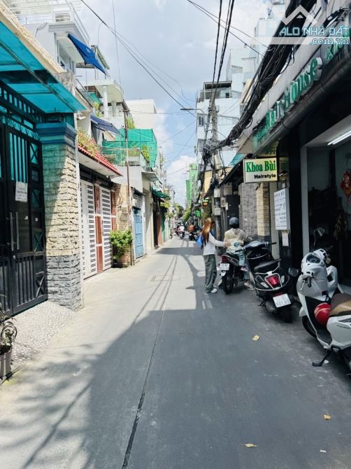 Bán nhà vị trí KD DT 4,6x 14- Hẻm Xe Hơi thông 1/đường Tô Hiến Thành Q10- Giá 8,95 tỷ