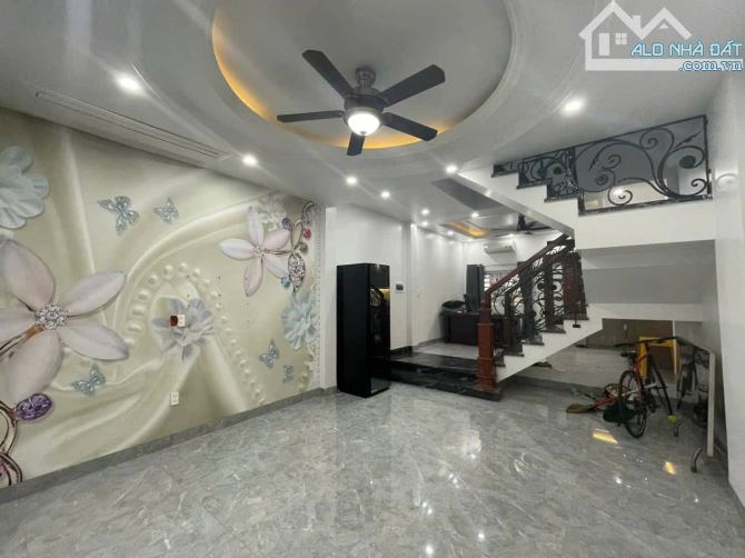Bán nhà 4 tầng tại Hồ Sem , Lê Chân giá 3 ty 890