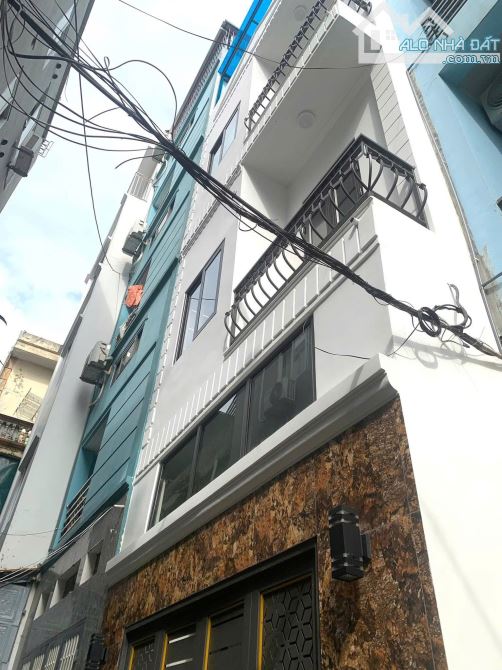 bán nhà cổ nhuế 48m2 - mặt tiền 4 - 4 tầng - giá 9.5 tỷ - Nhà dân xây, đã full nội thất