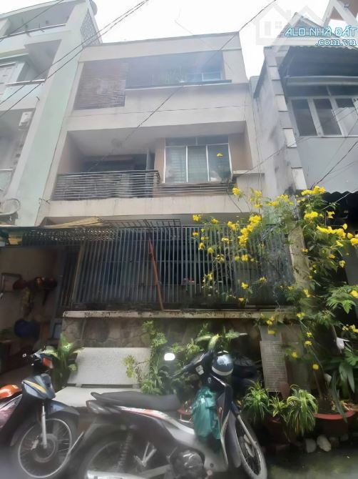 Giảm sốc 600tr! Nhà Vuông 3 tầng HXH 63m2 – Nguyễn Tư Giản Q12