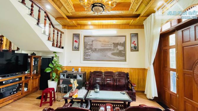 Cần Mua nhà đường Lữ Gia – P.09, Đà Lạt 120m² ngang 9m, dài 15m, 1 trệt 2 lầu, áp mái