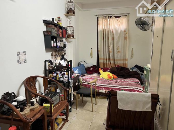 Bán nhà phố Xã Đàn 58m2, 4 tầng mặt tiền 5.5m ô tô đỗ cổng 2 thoáng 13.2 tỷ hiếm Đống Đa
