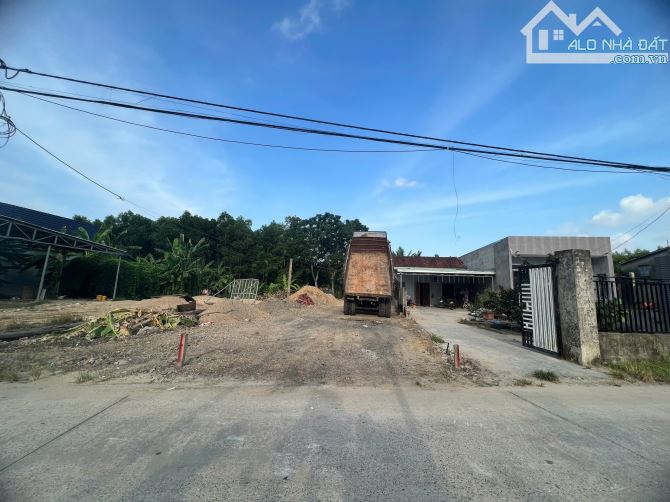 Đất nam thành 180m2 có 120m2 đất ở đường 7,5m sát vành đai