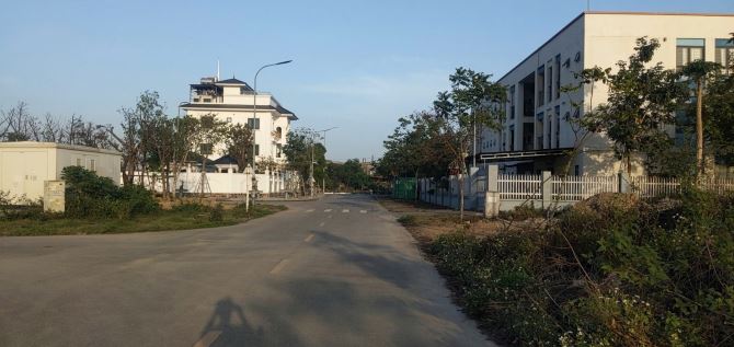 😻Bán lô Góc 2 mặt tiền Biệt Thự Đấu Giá Kim Chân nhìn Vườn Hoa đường 20m / 272m2 mt 15m