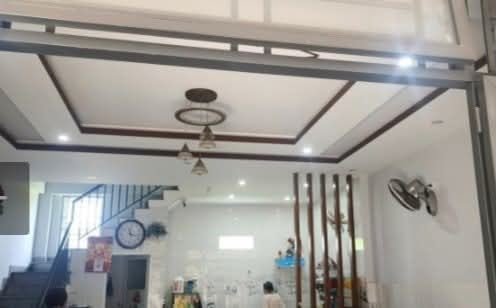 NHÀ ĐẸP SÁT NGUYỄN CÔNG TRỨ - 70M2 - NGANG 6M
