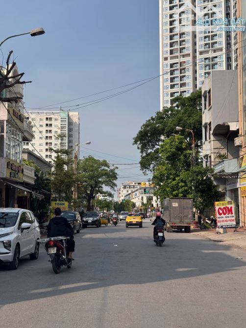 Chuyển nhượng lô đất mặt 613 Thiên Lôi, Lê Chân, Hải Phòng