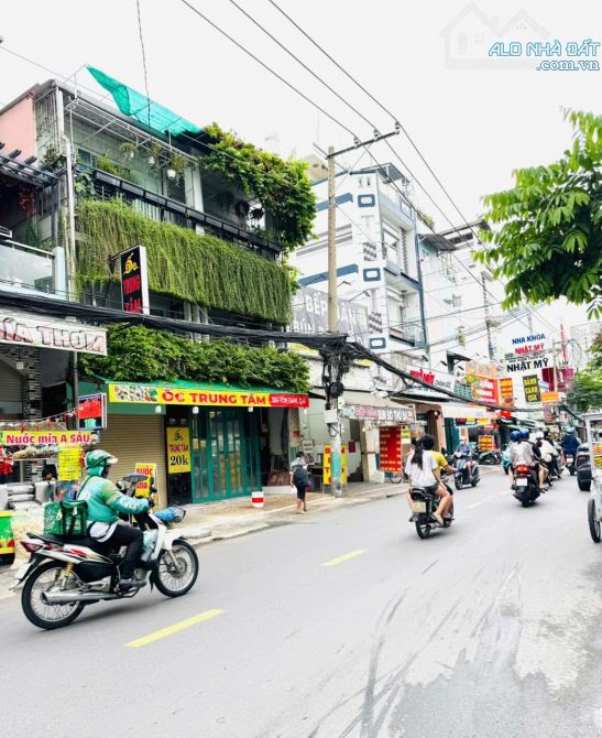 NHÀ 5 TẦNG SANG XỊN CÁCH MT 20 MÉT HẼM 1 SẸC THOÁNG KHU DÂN TRÍ AN YÊN •••••••••••••••••••