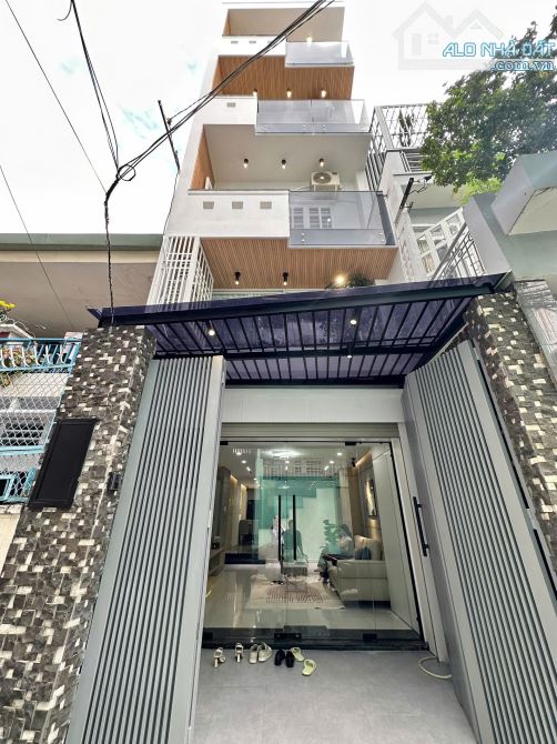 Bán nhà hẻm ô tô Cộng Hòa, Tân Bình, Giá 13,6 tỷ, 100m2. DT: 5.22x17m, nở hậu 6.55m