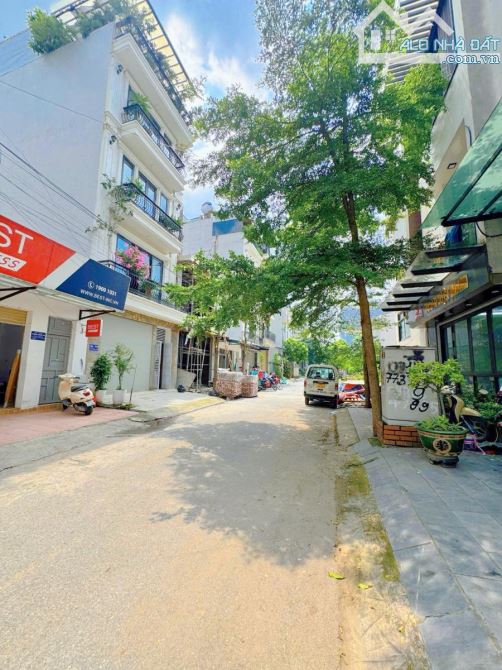 BÁN NHANH ĐẤT PHÂN LÔ KIỀU MAI QUẬN BẮC TỪ LIÊM DT 85M MT 5.5M GIÁ 24 TỶ XÂY TOÀ VIP