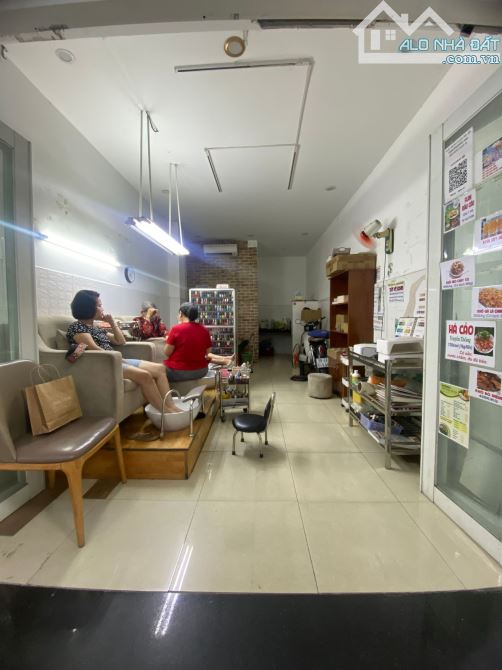 Bán gấp Nhà 2 MT hẻm Huỳnh Văn Bánh, 57m², 3 tầng, Phú Nhuận – 9 tỷ