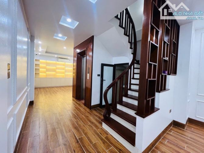 siêu phẩm phân lô bờ hội la khê gần parkcity 6 tầng thang máy nhỉnh 16 tỷ