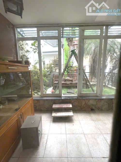 Bán nhà lô góc Mỹ Đình 61m², 5 tầng, ô tô gần – giá chỉ 12,8 tỷ