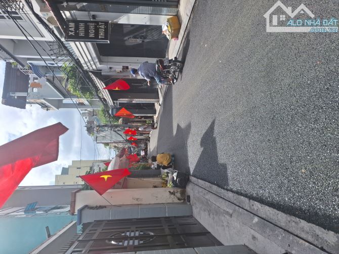 BÁN NHÀ NGUYỄN HỒNG ĐÀO, BÀU CÁT, TÂN BÌNH, DT 4X16,5M, 4 LẦU, 12,3 TỶ