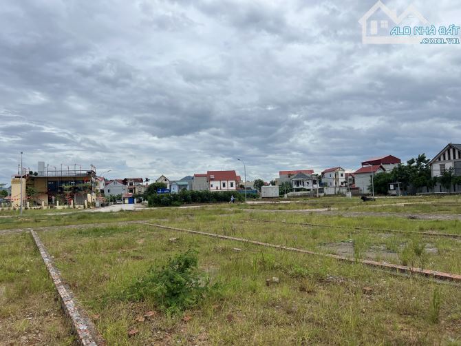 Khu đấu giá -Đông Lai-Quang Tiến .90m giá cực tốt cho bạn đầu tư.