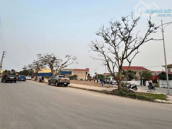 Ms Linh_Siêu đẹp lô đất đường rộng m khu phân lô Lương Quán, Nam Sơn- 2,x tỷ