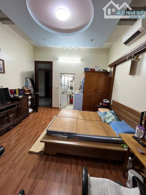 Bán nhà 3 tầng mặt đường Mương An Kim Hải  , DT 205m , Mt 13m chia 3 lô đẹp