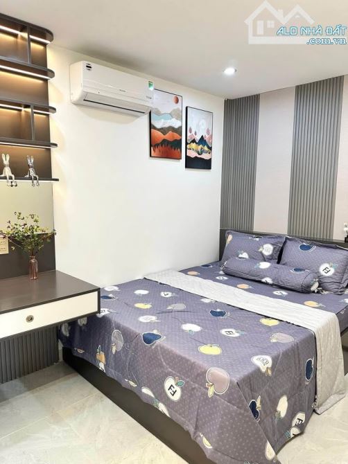 NHÀ 3 TẦNG BIỂN NGUYỄN TẤT THÀNH, HƠN 6 TỶYYYYY.