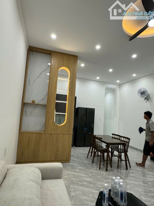 Nhà đẹp Giá tốt phải nhanh ạ chỉ 1,190 tỷ