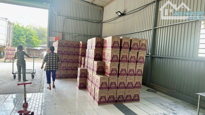 Bán Kho Xưởng, dt Đất 1600m² có 300m² thổ cư SH, Giá 7,8 tỷ Cộ Cây Xoài, Tân An, Vĩnh Cửu