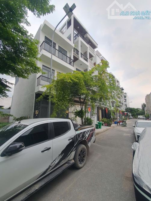 Bán đất Tô Ngọc Vân khu nhà phố văn minh đường nhựa 6m vỉa hè 1,5m