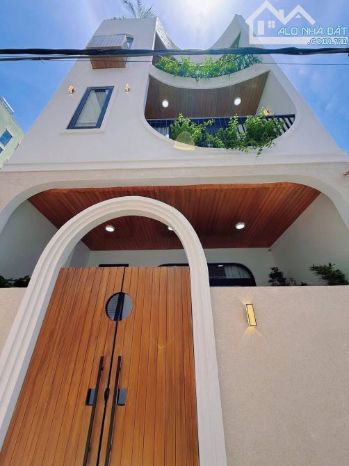 NHÀ ĐẸP 4 TẦNG KIỆT DƯƠNG ĐÌNH NGHÊ CÁCH ĐƯỜNG 30M