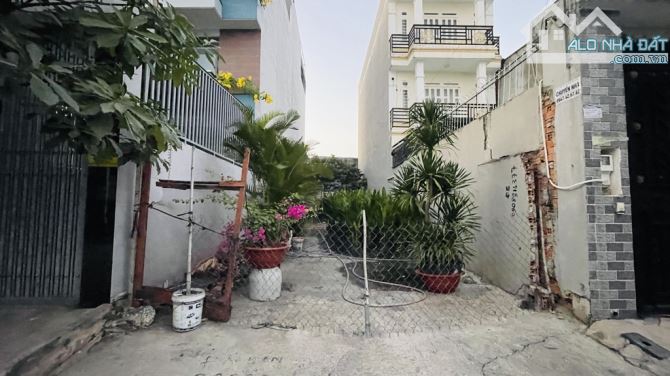 Bán lô đất 102m² Full Thổ Cư-Q12 Thạnh Xuân-Đường Xe Tải- Giá chỉ 5.7 tỷ. - 1