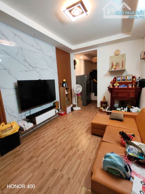Cần Bán Gấp Nhà 43m2 Gần Siêu Thị Emart Phan Văn Trị,GV