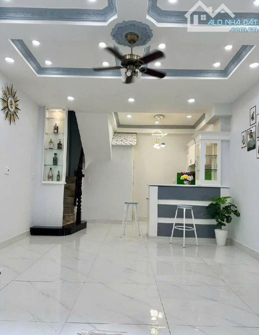 🔥HẺM XE HƠI🔥 - 4 TẦNG 💥36M2💥 - NGANG 4,3M - VUÔNG VỨC - THÍCH QUẢNG ĐỨC - CHỈ 6,35 TỶ