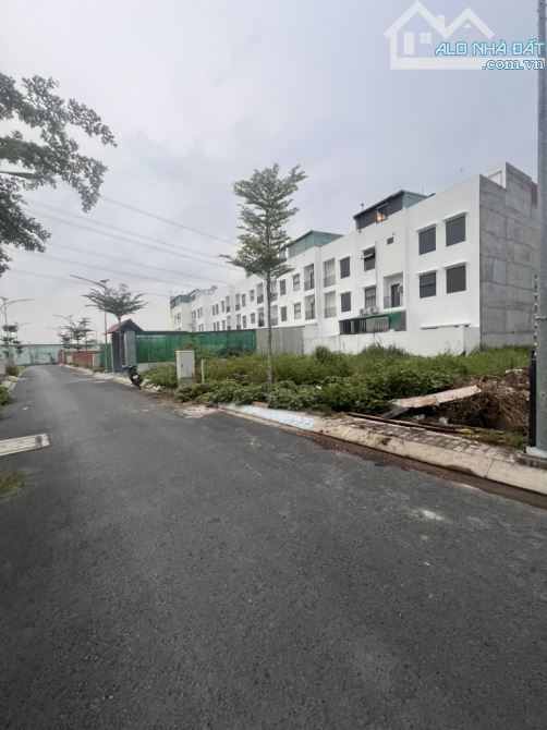 NHÀ BÈ - NGUYỄN BÌNH - ĐẤT TRỐNG ĐƯỜNG NHỰA Ô TÔ 7M - 80M2 (5,4X16)