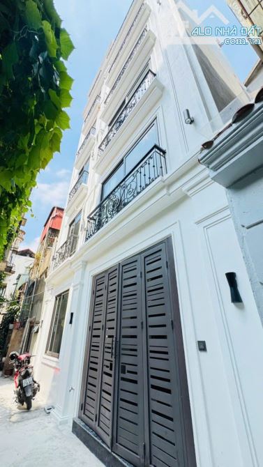 💥CUỘC SỐNG TINH TUYỂN: Thái Hà 39m2, 6T TM, gần phố, mới xây, ngõ thông, sát ô tô