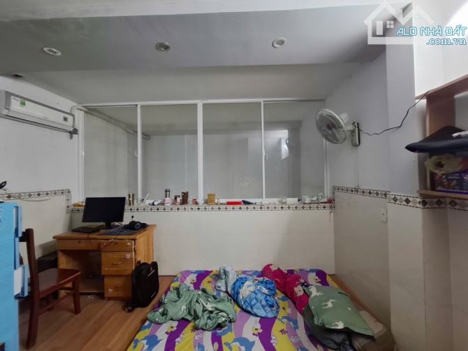 ĐỖ THÚC TỊNH - HẺM ĐẸP SÁT MẶT TIỀN QUANG TRUNG - NHÀ 3 TẦNG 3PN. NHỈNH4Đ