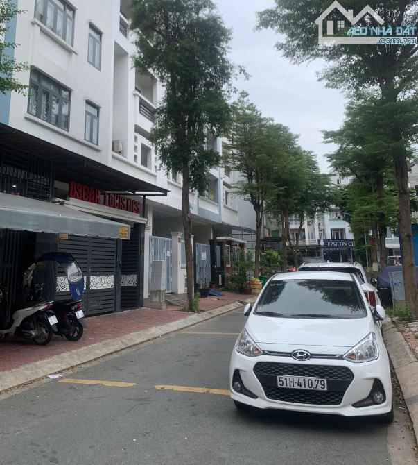 VỊ TRÍ HIẾM - LÊ VĂN LƯƠNG Q7 - HẺM VĂN MINH - 5.3x19.6m - 7 TỶ 6