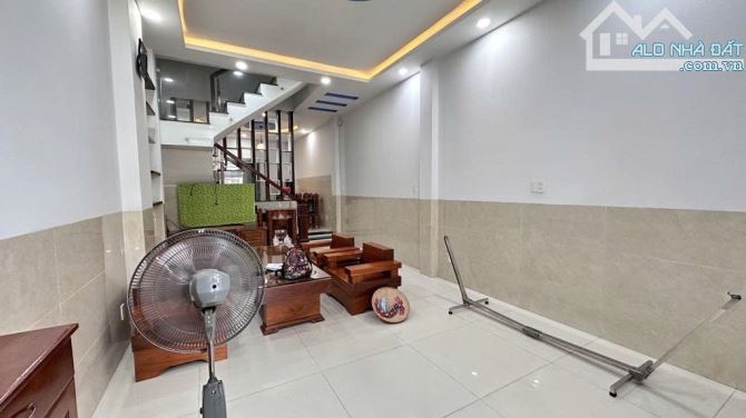 Nhà 4 tầng đường QUỐC LỘ 1A, phường THỚI AN, Q12, dt 76,3m2 (4mx20m), Hẻm Ôtô GIÁ 7,15Tỷ