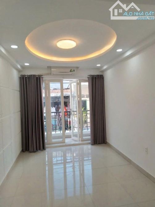 🌹NGUYỄN TIỂU LA Q10- VỊ TRÍ ĐẸP, HXH ĐỖ CỬA - NHÀ 5 TẦNG THIẾT KẾ HIỆN ĐẠI VÀO Ở NGAY - G