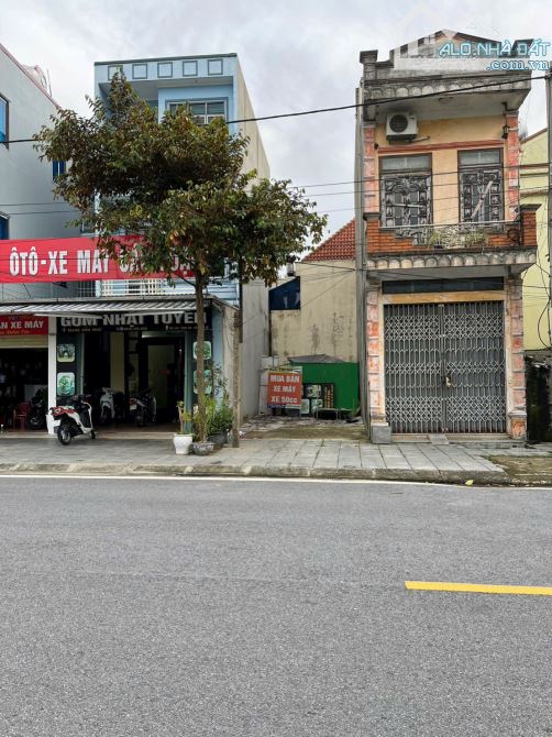 Bán đất mặt đường Nguyễn Trãi (10B), phường Vũ Phúc.