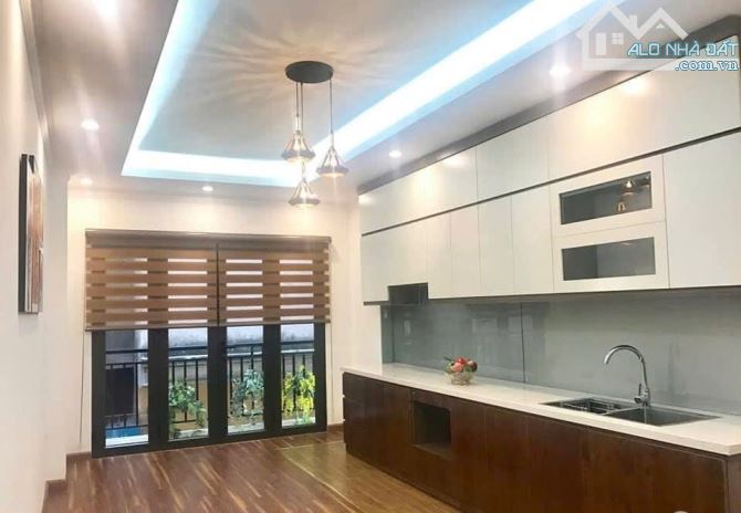 Bán Nhà Phú Diễn - Ngõ To Như Phố - Ô Tô 7 Chỗ Tránh -  47m x 4 Tầng - 11.6 Tỷ