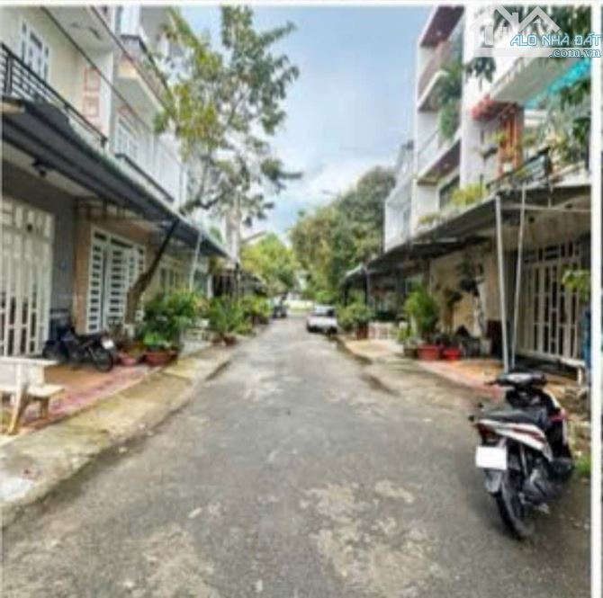 NỀN ĐẸP 3,5 tỷ ĐƯỜNG B27 KDC HƯNG PHÚ TP CẦN THƠ