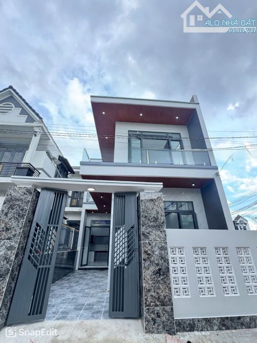 BÁN CĂN BIỆT THỰ MINI SIÊU ĐẸP,SỔ RIÊNG THỔ CƯ NGAY ĐƯỜNG ĐỒNG KHỞI