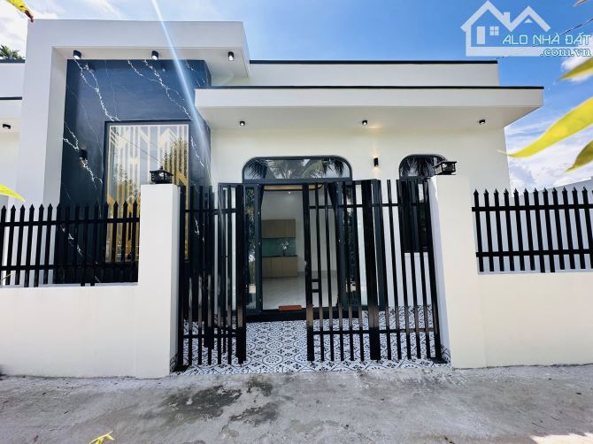 KẸT TIỀN THUONG LƯỢNG BÁN GẤP NHÀ 03 PHÒNG NGỦ CẦN THƠ 1ty550