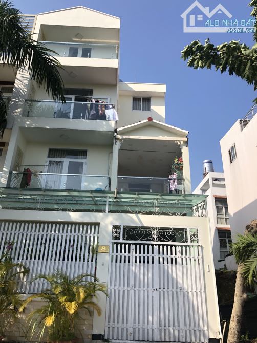 Bán nhà 7x18 hướng Nam có hầm view sông KDC An Phú Hưng p.Tân Phong Quận 7 giá 26,8 tỷ
