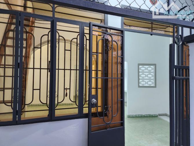 Bán nhà 2 tầng hẻm Đồng Nai – Gần Coopmart Nha Trang